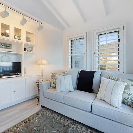 H242 - Hamilton Cove Villa 2-42